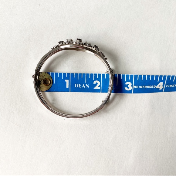 Premier Designs Bangle Ruby Silver bracelet - Picture 7 of 7